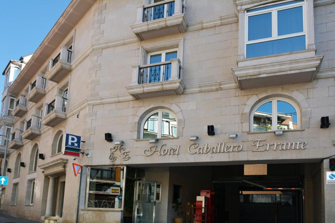 Caballero Errante Madrid Bagian luar foto