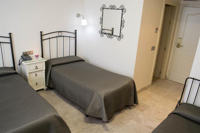 Caballero Errante Madrid Bagian luar foto